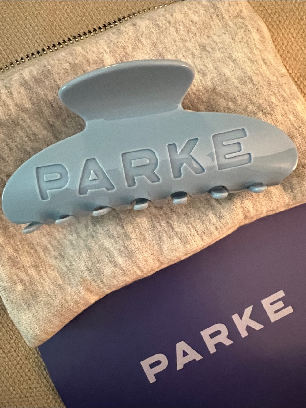 Parke Powder Blue Carolina Blue Hair Claw Clip and Pouch New In Bag NWT